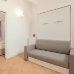 Cozy Rhome روما